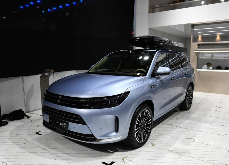 問界M7異軍突起，銷量致使非凡了廉價的比亞迪宋，華為敕令力驚東談主